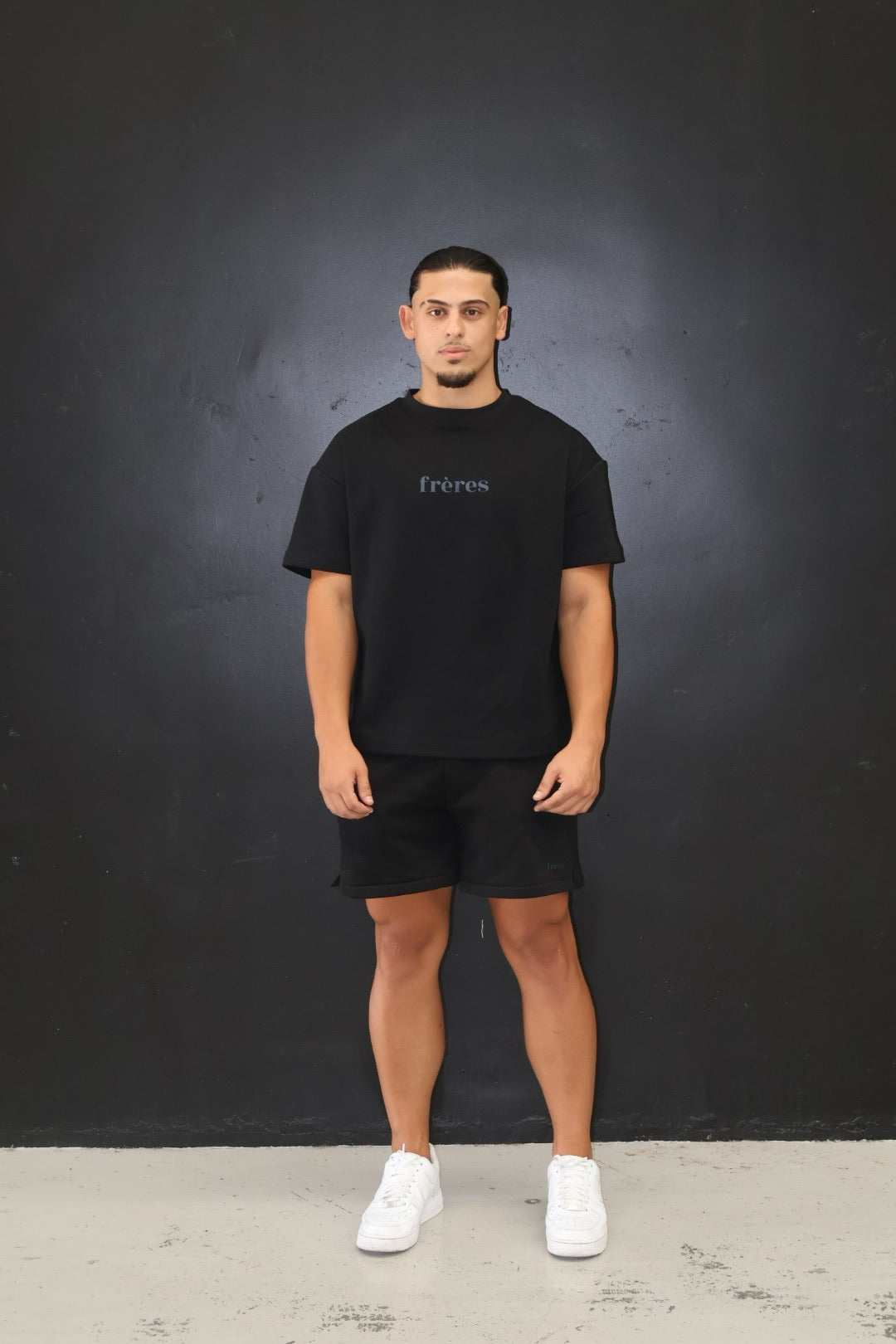 Freres Artic Black Tee