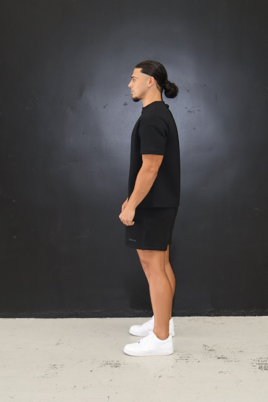 Freres Artic Black Tee